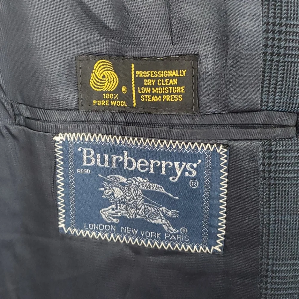 Burberry Men’s Wool Blazer Vintage 2 Button Made in USA